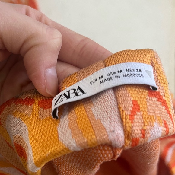 Zara pants in excellent conditions!! - Picture 4 of 4